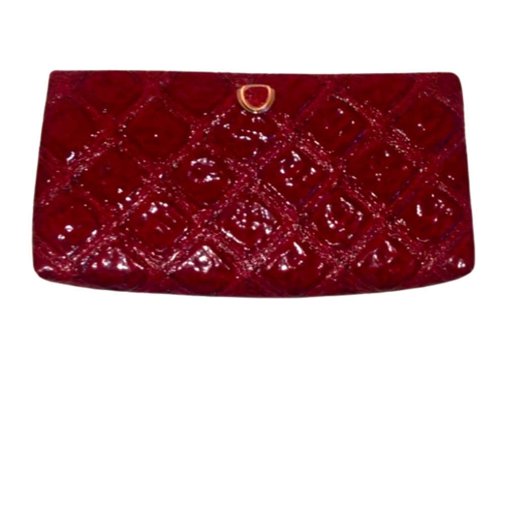 👇🏻$Reduced to lowest price. Beautiful synthetic crocodile red pattern clutch